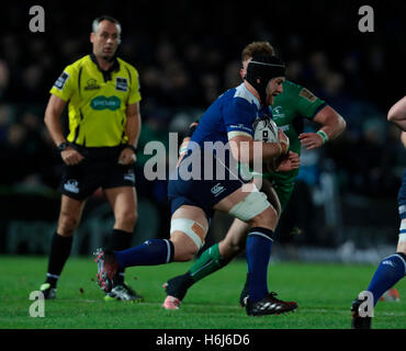 RDS Arena, Dublin, Irland. 29. Oktober 2016. Guinness-Pro12-Rugby. Leinster und Connacht. Sean O'Brien (Leinster) Gebühren nach vorne. Bildnachweis: Aktion Plus Sport/Alamy Live-Nachrichten Stockfoto