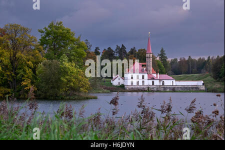 Priory-Palast in der Stadt Gattschina bei Sankt Petersburg, Russland entstand im Jahre 1799 von dem Architekten N. A. Lvov Stockfoto