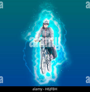 Digital verbesserte Bild einer Frau auf eine Fahrrad-Model-Release verfügbar Stockfoto