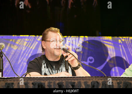 STAN LEE LA Comic-CON: 29. Oktober 2016, Los Angeles, Kalifornien. Stan Lee mit Marvel-Machern diskutieren ihre Arbeit. Stockfoto