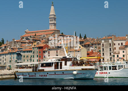 Hafen und Altstadt von Rovinj, Istrien, Kroatien, Europa Stockfoto