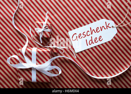 Zwei Geschenke mit Label, meistverkauftes Idee bedeutet Geschenk-Idee Stockfoto