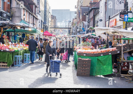 Surrey Straße gechartert Markt, Croydon, Surrey, England Stockfoto