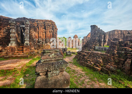 Alten Tempelruinen der Gruppe D. My Son Sanctuary, Provinz Quang Nam, Vietnam. Stockfoto