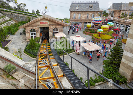 Seilbahn-Station. Ba Na Hills Mountain Resort, Da Nang, Vietnam. Stockfoto