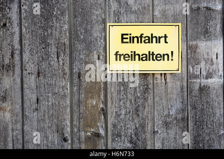 Einfahrt halten Schild Stockfoto