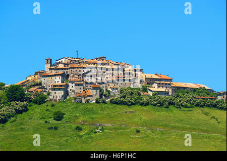 Dorf von Castelluccio Di Norcia (vor dem Erdbeben 2016), Sibillini Mountains National Park, Umbrien, Italien Stockfoto