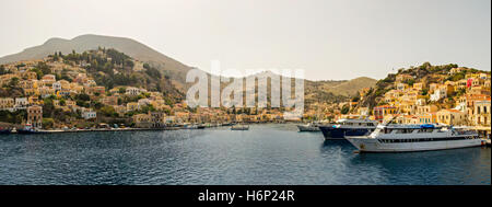 Panorama-Symi-Insel Stockfoto