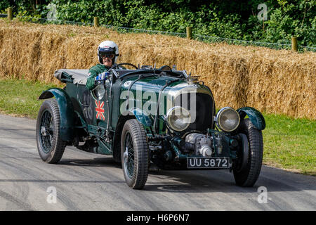 1929 Bentley 4,5 Liter Supercharged "Birkin-Blower", Fahrer Richard Charlesworth, 2016 Goodwood Festival of Speed, Sussex, UK. Stockfoto