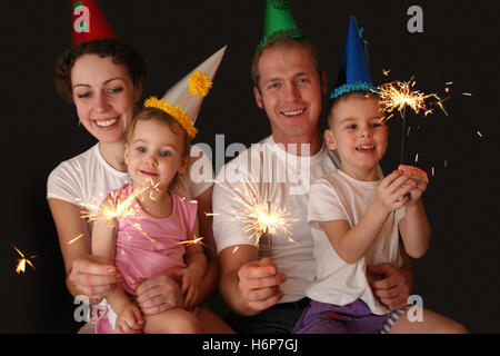 Frau Lachen Lachen Lachen Twit kichern Lächeln Lächeln lachen lachend lächelnd leuchtet lächelt Urlaub Lifestyle weiblich männlich Stockfoto