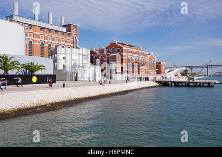 MAAT, Belém, Lissabon, Portugal ehemaligen Kraftwerk, Strom-Fabrik Stockfoto