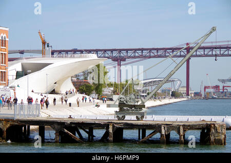 Ehemaligen Elektrizitätswerk MAAT, Belém, Lissabon, Portugal Stockfoto