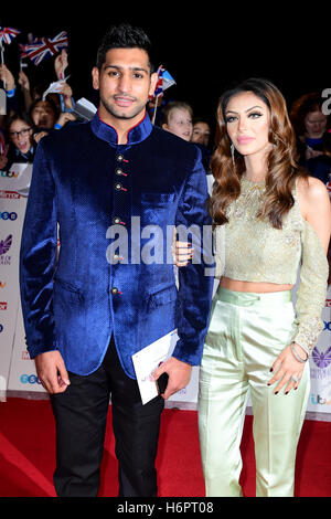 Amir Khan und Faryal Makhdoom Teilnahme an der Stolz von Großbritannien Awards 2016 im Grosvenor House, Park Lane, London. Stockfoto