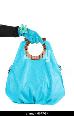 Frau Blau Handtasche Frauen Hand ring Objekt einzelne isolierte Mode Farbe Dame weiblichen moderne moderne Reptilienleder Eleganz Stockfoto