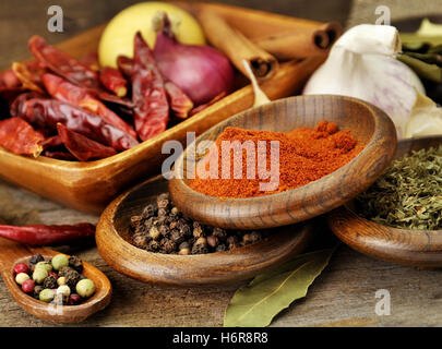 Pfeffer Spice trocken ausgetrocknet kargen Zutat essen Nahrungsmittel Pfeffer Blatt Gewürz Closeup Börse Börse emporium Stockfoto