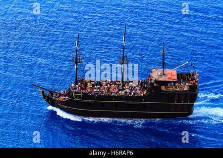 Piratenschiff "Black Pearl" Tag Kreuzfahrtschiff von Ayia Napa, Zypern Stockfoto