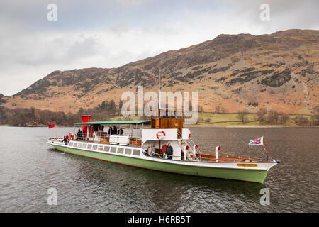 Raven Sie, Ullswater-Dampfer, Lake Ullswater, Glenridding, Lake District, Cumbria, England Stockfoto