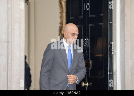 London 1. November 2016, Sajid Javid, Wirtschaftsminister, Blätter 10 Downing Street nach einer Kabinettssitzung Credit: Ian Davidson/Alamy Live News Stockfoto