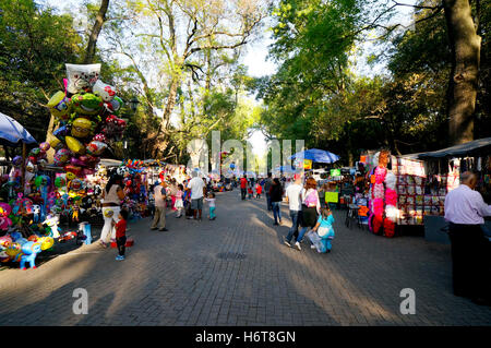 Anbieter und Besucher Park Chapultepec, Mexiko-Stadt, Mexiko Stockfoto