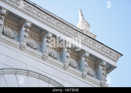 Bahnhof Eisenbahn Lok Zug Motor Rollmaterial Fahrzeug Transportmittel Turm schöne beauteously schöne Reise Stockfoto