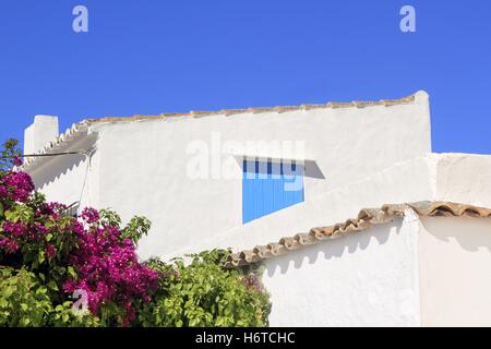 Blaues Haus bauen schöne beauteously schöne Reise beherbergt Stadt Stadt Urlaub Urlaub Urlaub Urlaub Fenster Bullauge Stockfoto