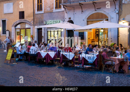 Restaurant auf der Piazza della Rotonda, Rom, Italien, Europa Stockfoto