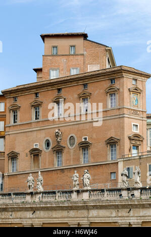 Vatikan-Palast, St.-Petri Platz, Vatikanstadt, Rom, Italien, Europa Stockfoto