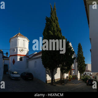 16. Jahrhundert Kirche Nuestra Señora De La Encarnación in Kleinstadt Comares in Andalusien, Spanien Stockfoto