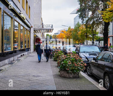 Kempinski Hotel Bristol, fünf-Sterne-Luxus Hoteleingang, Fasanenstraße, Charlottenburg, Berlin Stockfoto