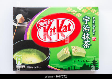 Schmiegen sich japanische Produkt Kitkat in grüner Tee Aroma, Geschmack. Stockfoto