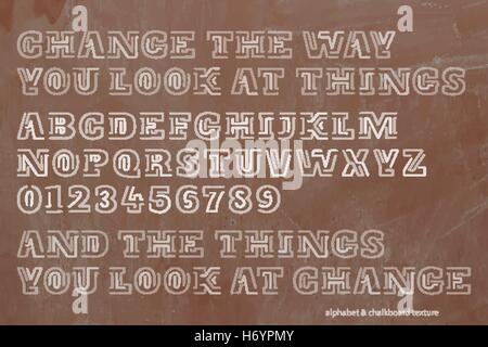 Schule, Retro-Stil Alphabet Buchstaben und Zahlen über Tafel Textur. Vektor-Font Schriftgestaltung. Klassenzimmer Tafel letterin Stock Vektor