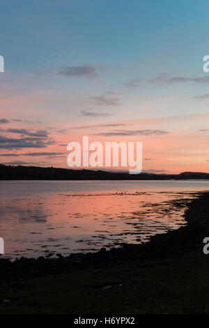 Sonnenuntergang von Port Appin in Richtung Lismore in West-Schottland Stockfoto