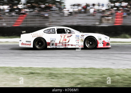 Adria, Rovigo, Italien - 17. September 2016: Dexwet Renauer Team, angetrieben von Brutto Peter beim Rennen in der Nascar Whelen Euro Stockfoto