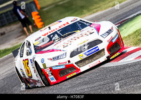 Adria, Rovigo, Italien - 17. September 2016: Dexwet Renauer Team, angetrieben von Brutto Peter beim Rennen in der Nascar Whelen Euro Stockfoto