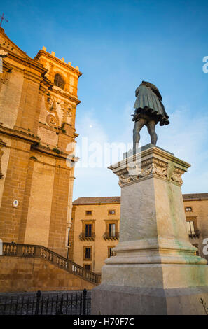 Enna, Sizilien, Italien, Piazza Armerina Kathedrale (Cattedrale di Maria Santissima delle Vittorie, Duomo di Piazza Armerina) ist eine römisch-katholische Kathedrale Stockfoto