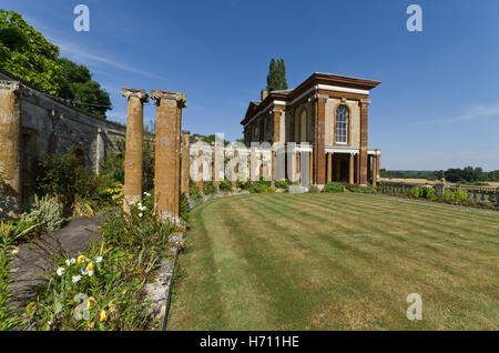 Die Ost-Pavillon im Stoke Park, Northamptonshire; die Überreste einer palladianische Villa des Architekten Inigo Jones zugeschrieben. Stockfoto