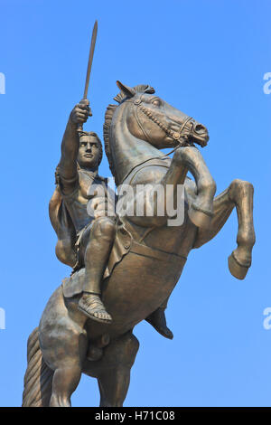 Statue von Alexander dem großen (Krieger auf einem Pferd Statue) Mazedonien Square in Skopje, Mazedonien Stockfoto