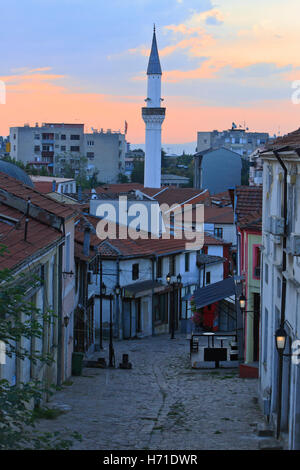 Das Minarett der Moschee Arasta in der alten Bazar Skopje, Mazedonien Stockfoto