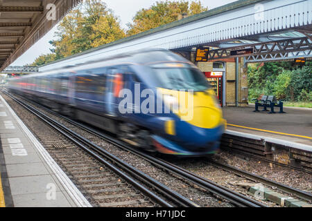 Javelin Hochgeschwindigkeitszug in Richtung London St Pancras Station Stockfoto