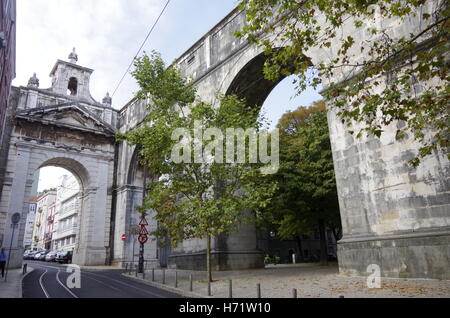 Lissabon, Aguas Livres, Aquädukt reines Trinkwasser Stockfoto