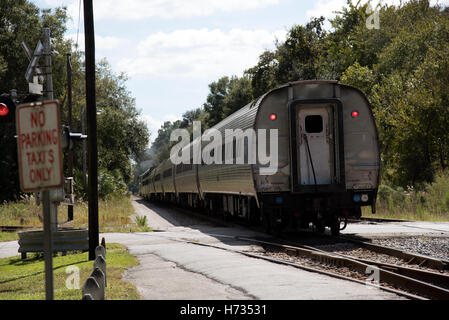 DeLand Florida USA die letzte Eisenbahn-Beförderung von einer Amtrak Zug Deland Station Stockfoto