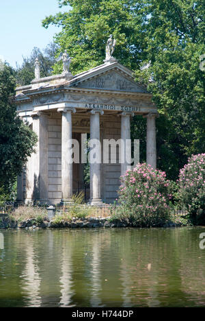 Tempel Tempio di Aesculap Giardino del Lago im Park der Villa Borghese, Rom, Italien, Europa Stockfoto