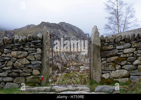 Berg Weg Tor im Snowdonia National Park von Cwm idwal Stockfoto