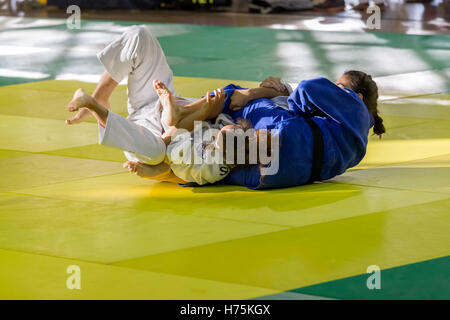 Konkurrenten im katalanischen Senior Judo-Meisterschaften in Barcelona, 29. Oktober 2016, Barcelona Spanien Stockfoto