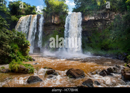 Zwei Schwestern fällt (Salto Dos Hermanas), Iguazu Wasserfälle, Argentinien Stockfoto