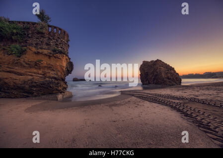 Sonnenaufgang am Strand, Biarritz, Frankreich Stockfoto
