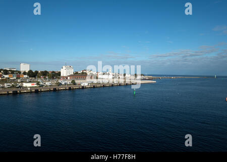 Blick von der Fähre im Hafen von Warnemünde, Mecklenburg-West Pomerania, Deutschland Stockfoto