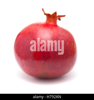 Granatapfel-Frucht isoliert auf weißem Hintergrund Stockfoto