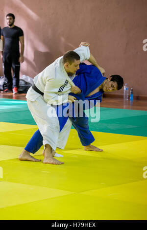 Konkurrenten im katalanischen Senior Judo-Meisterschaften in Barcelona, 29. Oktober 2016, Barcelona Spanien Stockfoto