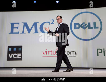 Michael Dell, Gründer und CEO von Dell Inc., spricht auf der Dell World 2015 Technology Conference in Austin, Texas. Stockfoto